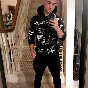 Meet your Posher, Ersan